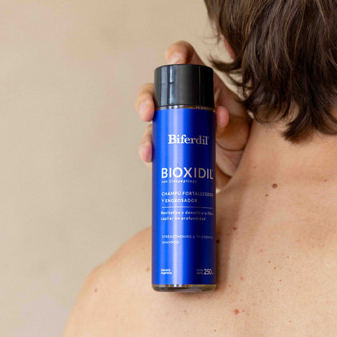 Champú Con Bioxidil 250 ml